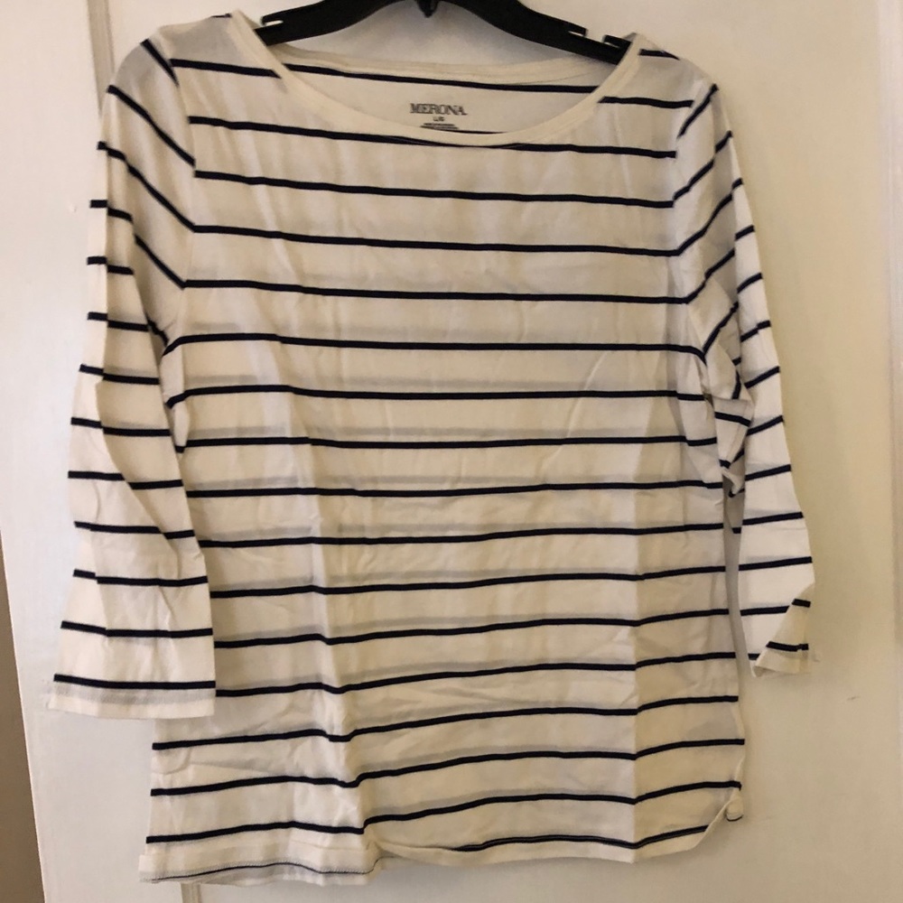 Blue and white stripe shirt size L
